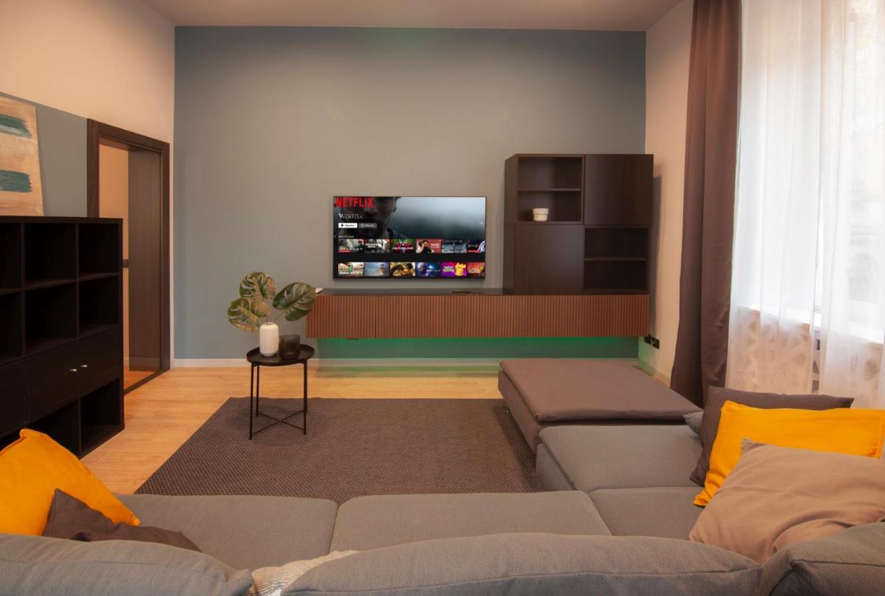 Borghetto First Apartment Пиаченца Екстериор снимка